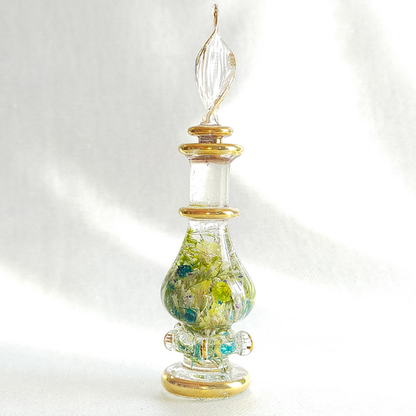 【ジャスミンの小さいお城】〜エジプシャンハーバリウム〜　グラス　ガラス瓶　ハーバリウム　クリスマス　クリア　ブルー　青 6枚目の画像