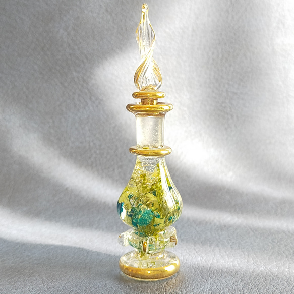 【ジャスミンの小さいお城】〜エジプシャンハーバリウム〜　グラス　ガラス瓶　ハーバリウム　クリスマス　クリア　ブルー　青 3枚目の画像