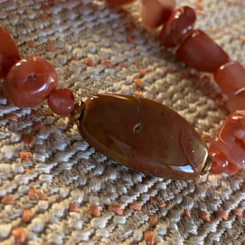 南紅メノウ原石ブレス 珍石！中国四川省産 南紅瑪瑙（ナンホンメノウ）ブレスレット約