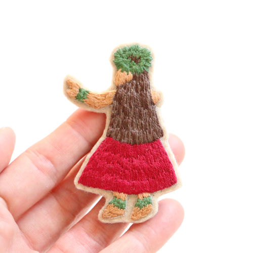 sakusakumayu様 専用♡ ウエイト枠 刺繍イニシャルポーチ♡