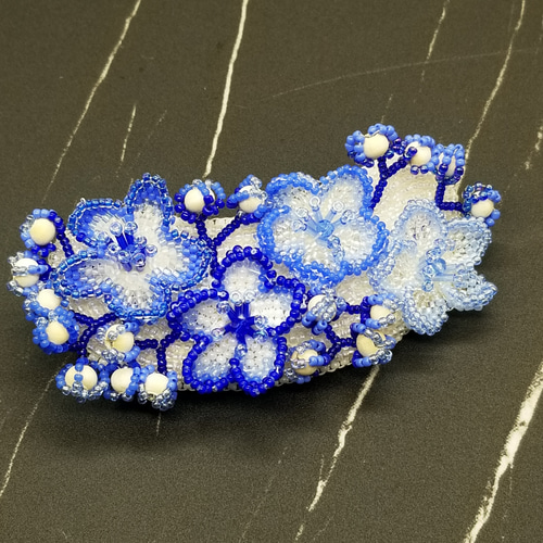 バレッタ 青陶花(no.5) バレッタ aiai 通販 18582422｜Creema(クリーマ)