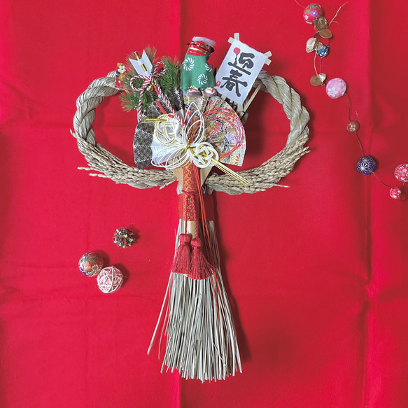 ❁2025年　お正月飾り❁　しめ縄　しめ縄飾り ❁2025年 お正月飾り❁ しめ縄 しめ縄飾り 藁 マム 八の字 ❁2025年