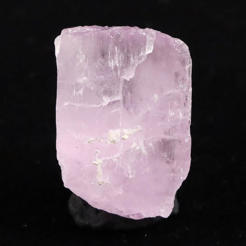 アフガニスタン産 クンツァイト リチア輝石 結晶 原石 19.7g