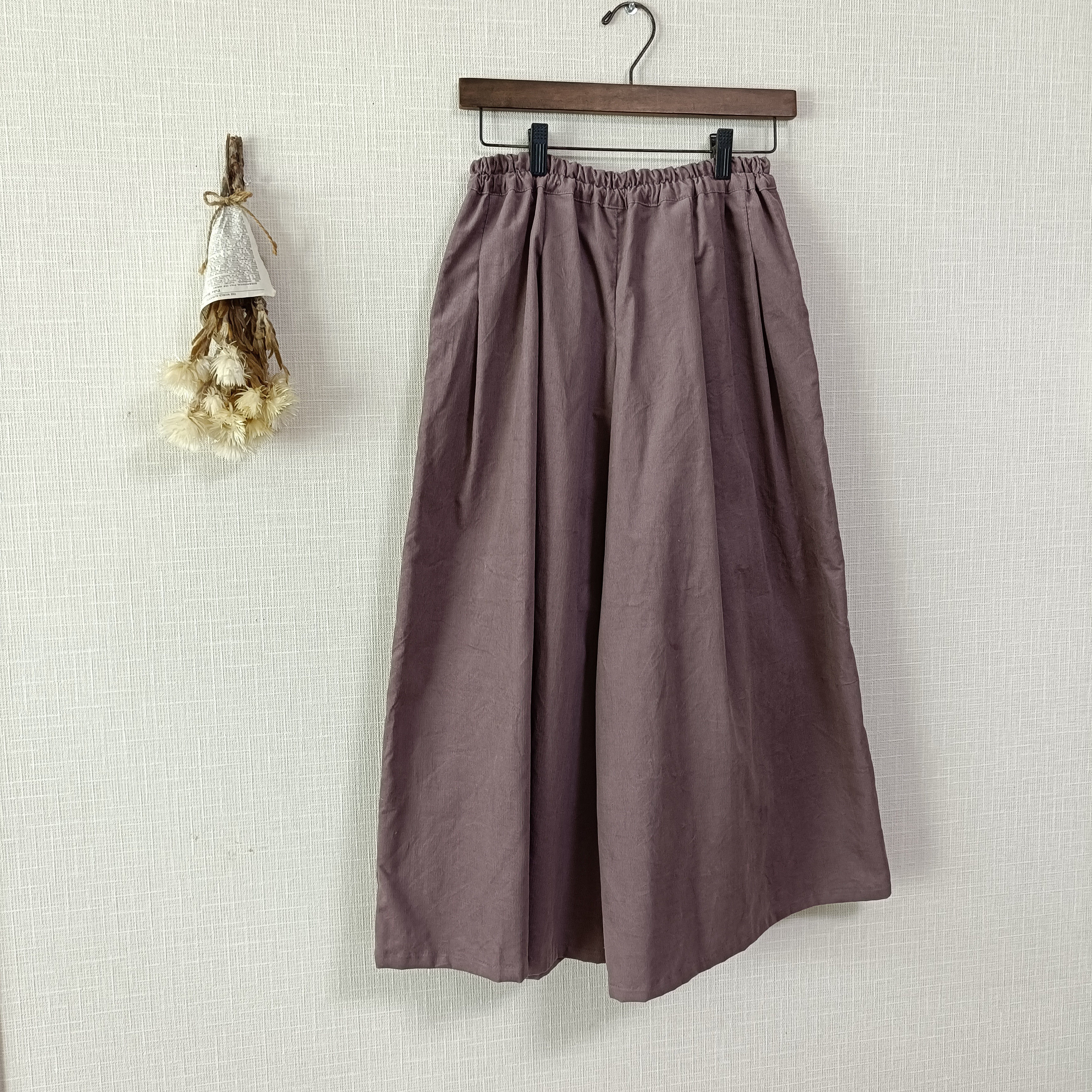 丈変更可☆　すっきりタックのガウチョパンツ　オールドローズ　細畝コーデュロイ　ウエスト総ゴム　ポケット可