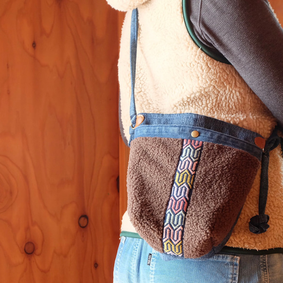 [精選] Kogin Choco Moco 單肩包 [刺繡☺︎Sashiko] 牛仔重製☺︎Boa ⌘訂製⌘ Boa 2024 第4張的照片