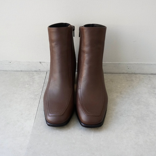 maric femme ショート　ブーツ　茶系　ヒール5cm ファスナー maric femme ショート ブーツ 茶系 ヒール5cm ファスナー - メルカリ