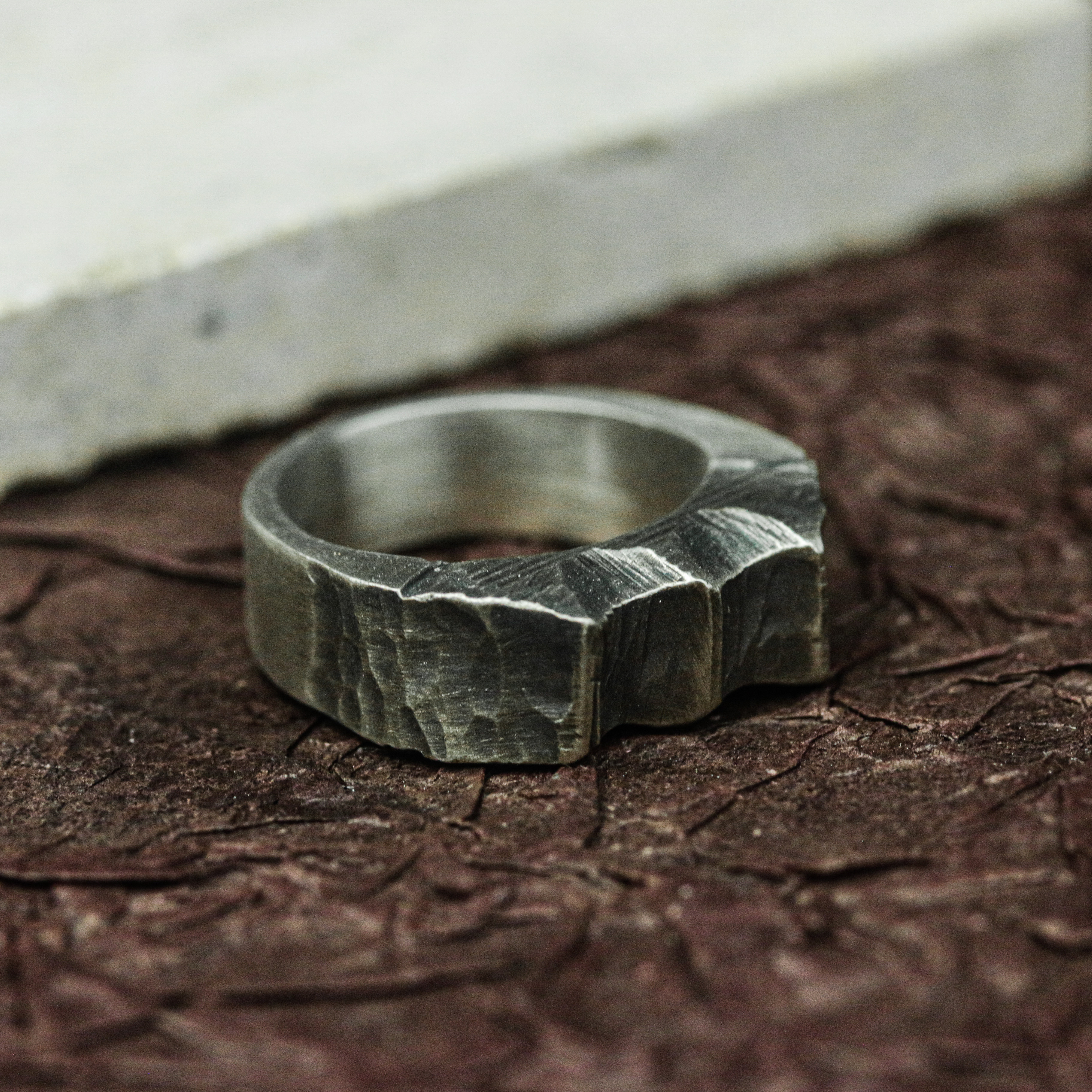 メンズ＆レディースシンプルシルバーリング、ユニークなデザインの太いシルバーリング、頑丈なパーソナライズされたバイキングシ