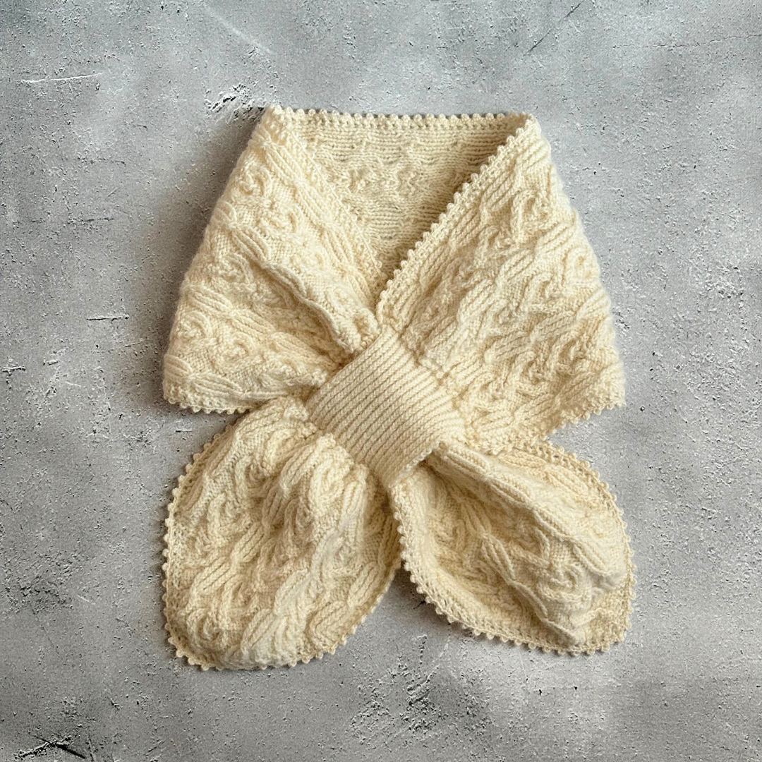 HEART-001                                           手編みのマフラー