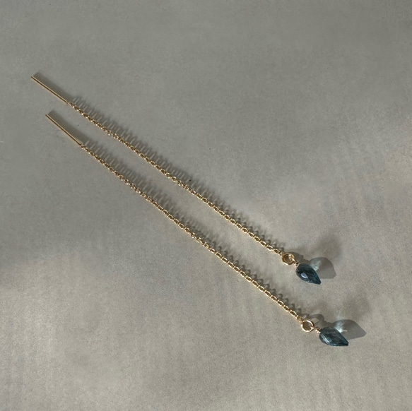 ロンドンブルートパーズ チェーンピアス 14Kgf 2枚目の画像