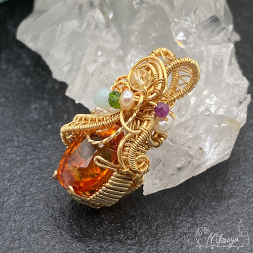 14kgf】オレンジサファイアのペンダントトップ【ワイヤーアクセサリー