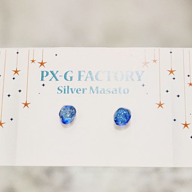 まるで宝石キラリ銀河のピアス・ガラス手作り！☆18.16.15.14G　両耳セット