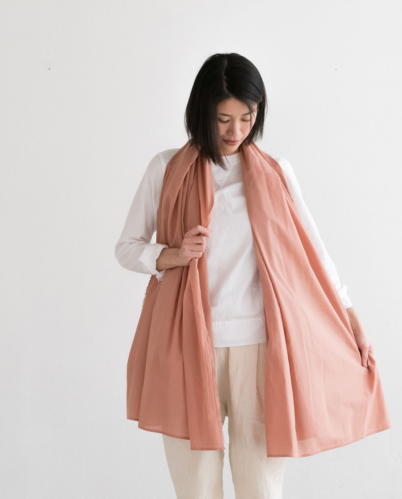 ストール《スモークピンク》