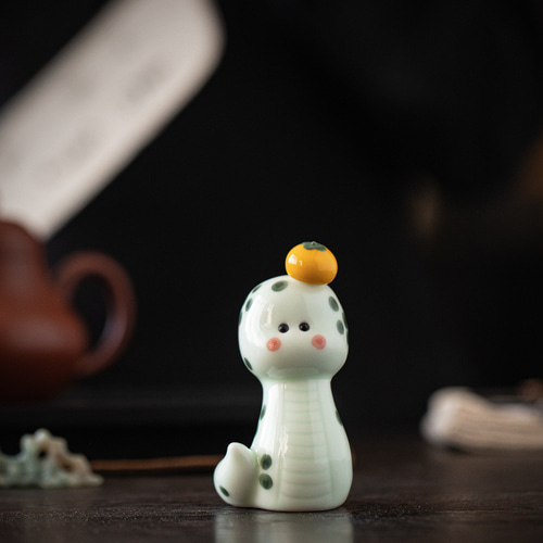 巳年・へび・赤ちゃんヘビ：縁起の良い☆陶器の置物 その他置物