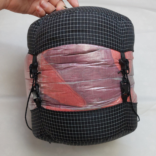 【SALE／10%OFF コンプレッションスタッフサック白 (大：冬用シュラフ) UL登山 アウトドア寝具