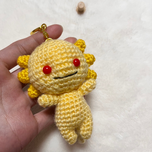 ウーパールーパー あみぐるみ キーホルダー あみぐるみ えるかるむ