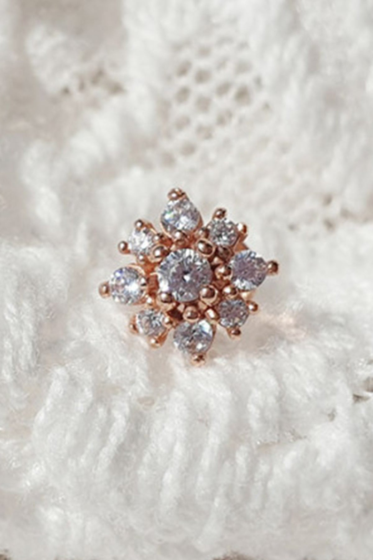 14K金 ゴールド 花 ヘリックス 軟骨 アンチトラガス アウター インナーコンク イヤリング ピアス ラブレット