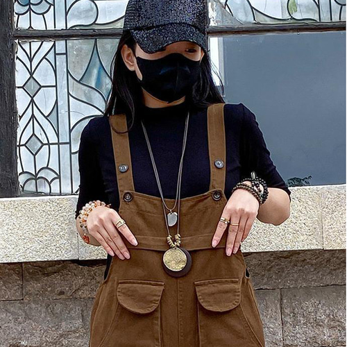 新品値札付きレザーオーバーオールパンツ レッドLサイズ 新品値札付きレザーオーバーオールパンツ レッドLサイズ 新品