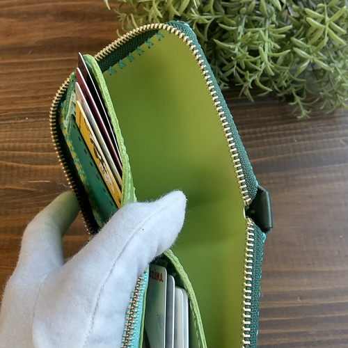 CRAFTSTO 緑色 二つ折り財布　クラフスト 二つ折りのお財布 (グリーン) 二つ折り財布 ますみ 通販 18588787