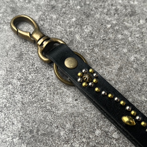 栃木レザー キーホルダー キーリング ストラップ スタッズ 日本製 本革