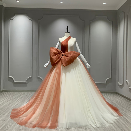 高品質保証！テラコッタ色 ホワイト カラードレス ソフトチュール お  