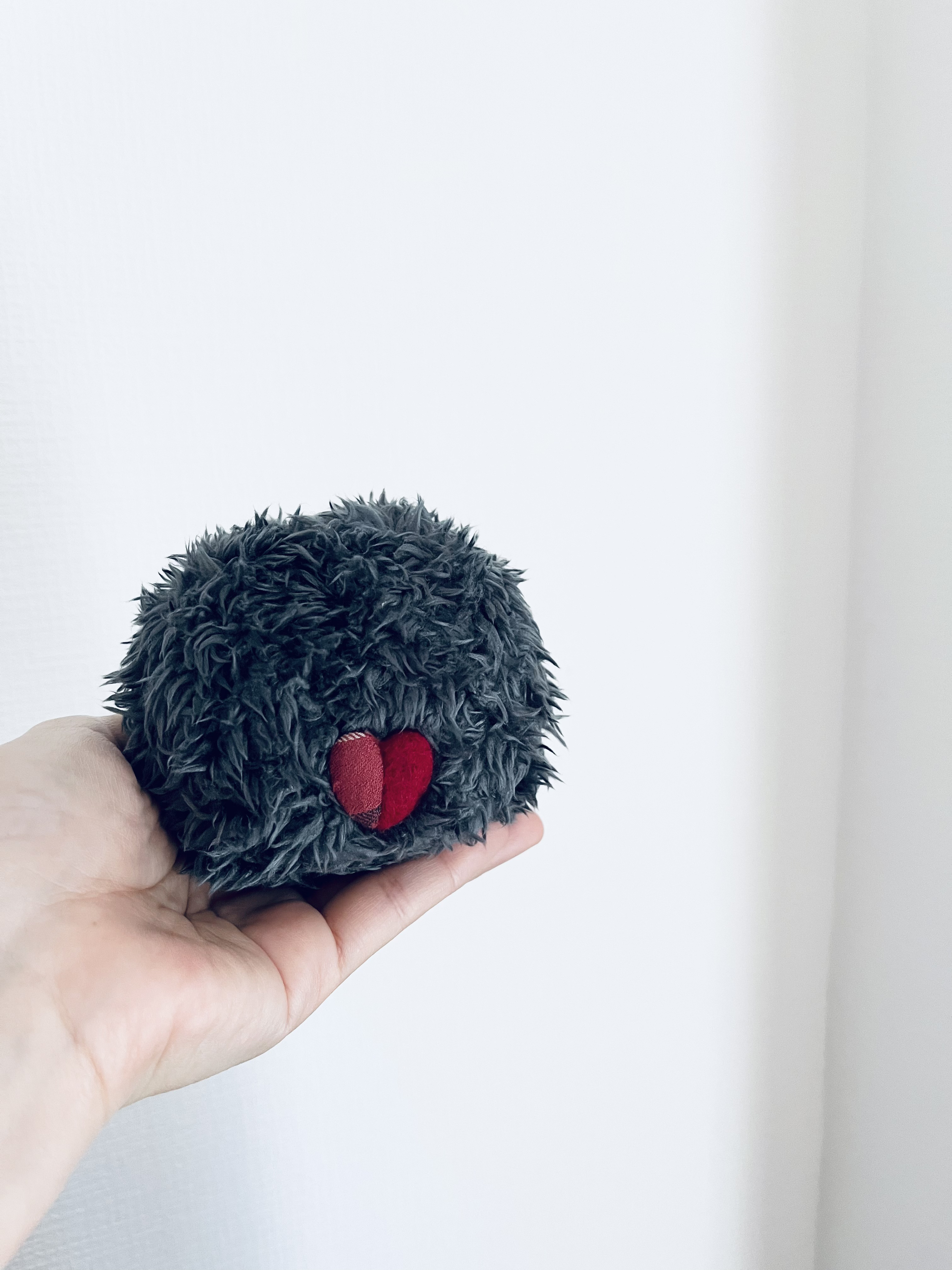 【ふわふわモンスターセットB】サンタ帽子とリース付き