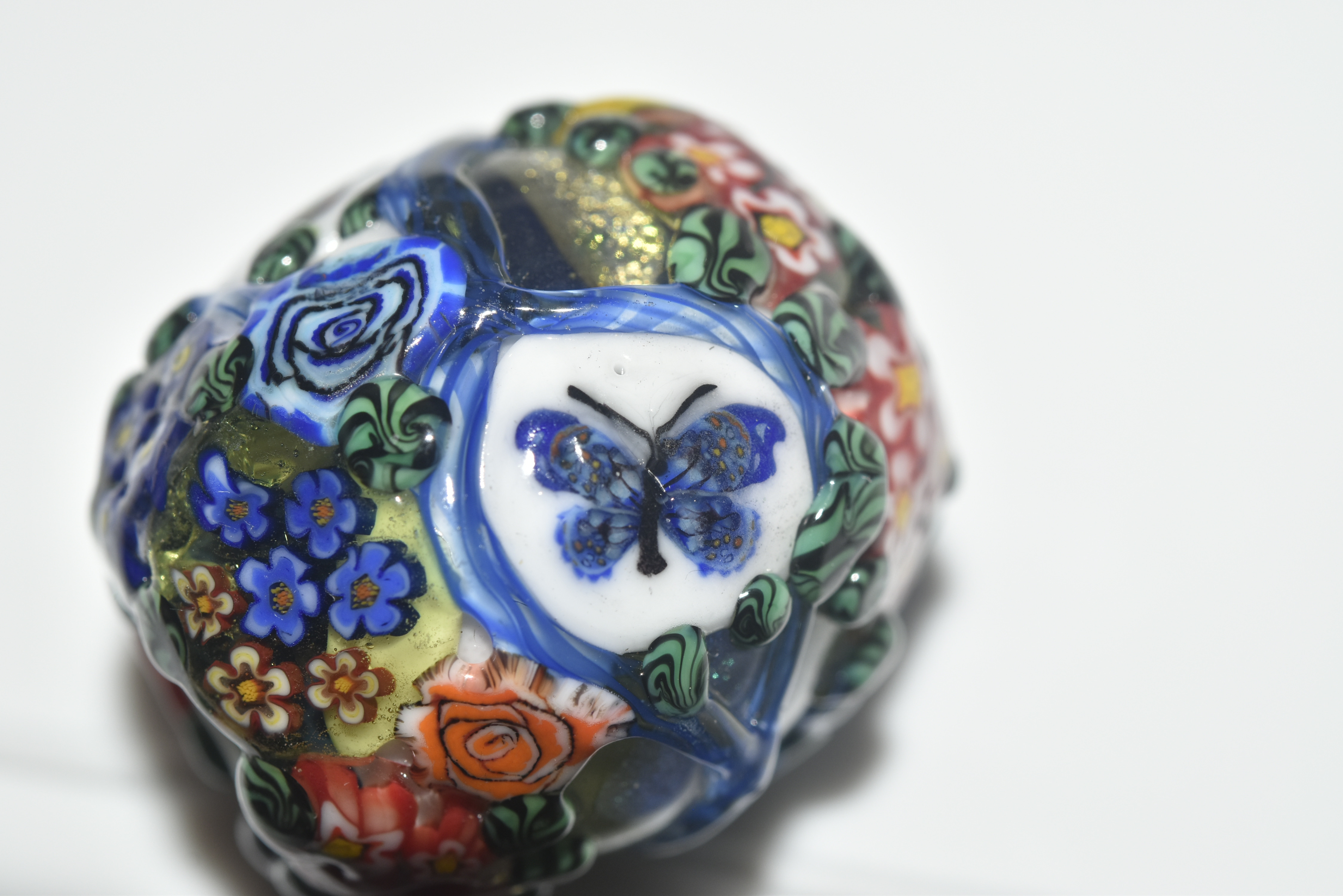 蝶　薔薇　とんぼ玉  ペンダトトップ  michaoo71 (11801-499)ガラス工芸家創作 ハンドメイド 一点物