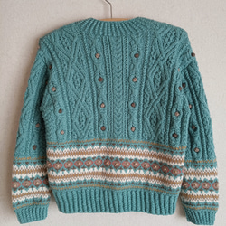 アランと編込み模様のターコイズブルーカーディガン 2枚目の画像