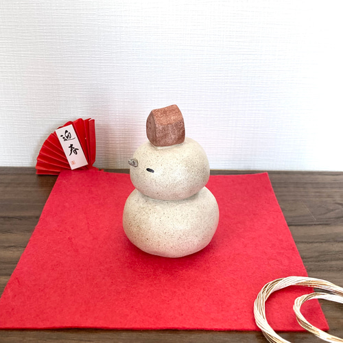 丸くてかわいいシマエナガさんの鏡餅 陶器のお正月飾り ミニサイズ