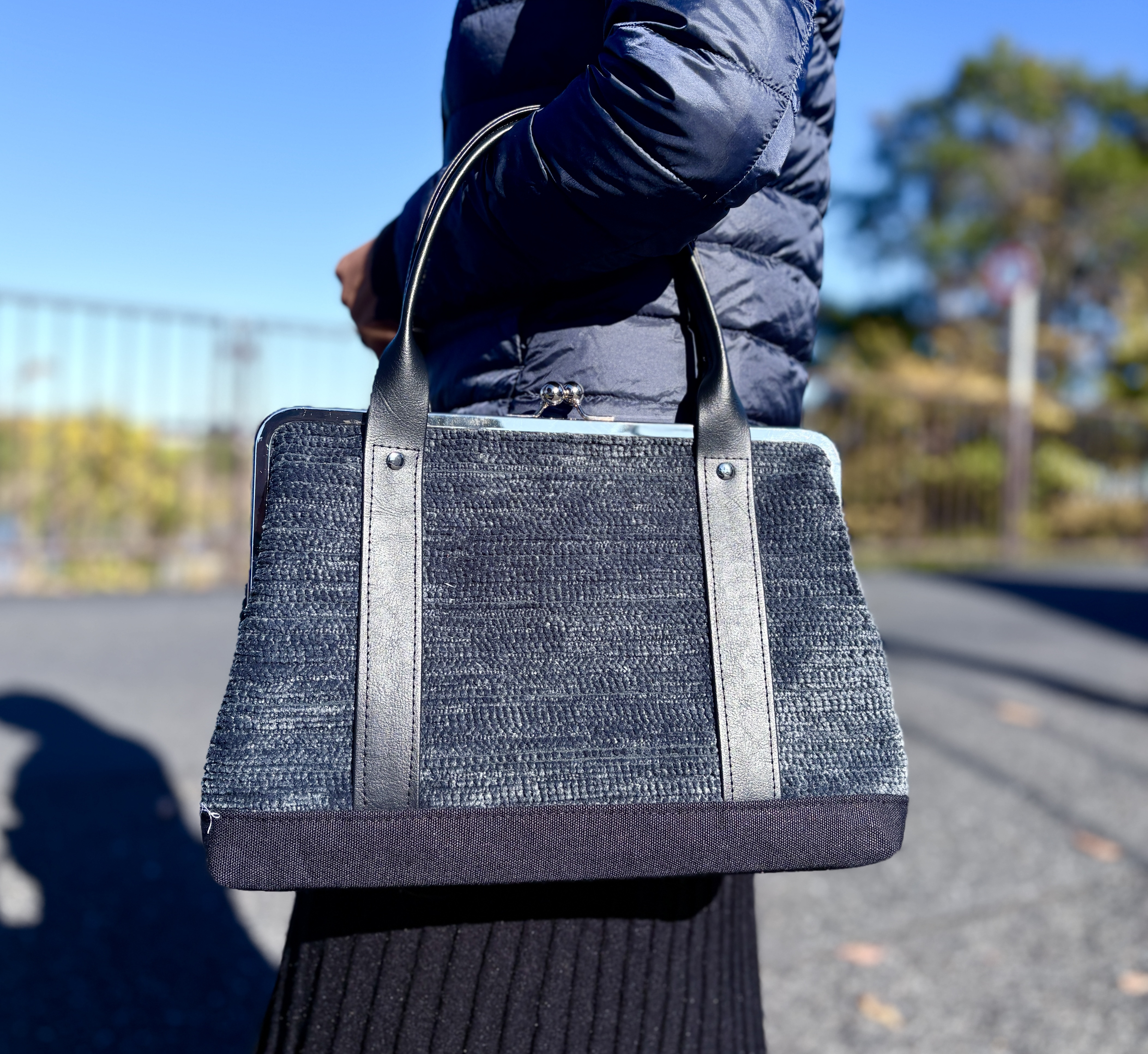 30cm口金使用☆グレー☆がま口バッグ⭐︎ハンドバッグ⭐︎中