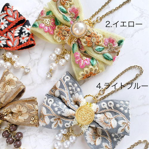 インド刺繍×パール 一点物リボンバッグチャーム【Sサイズ】 バッグ