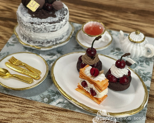 ダークチェリーのスイーツセット ミニチュアスイーツ その他置物 うり