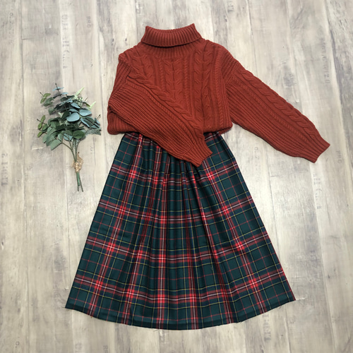 尾州ウールグリーン×レッドかわいいタータンチェック柄 ギャザー