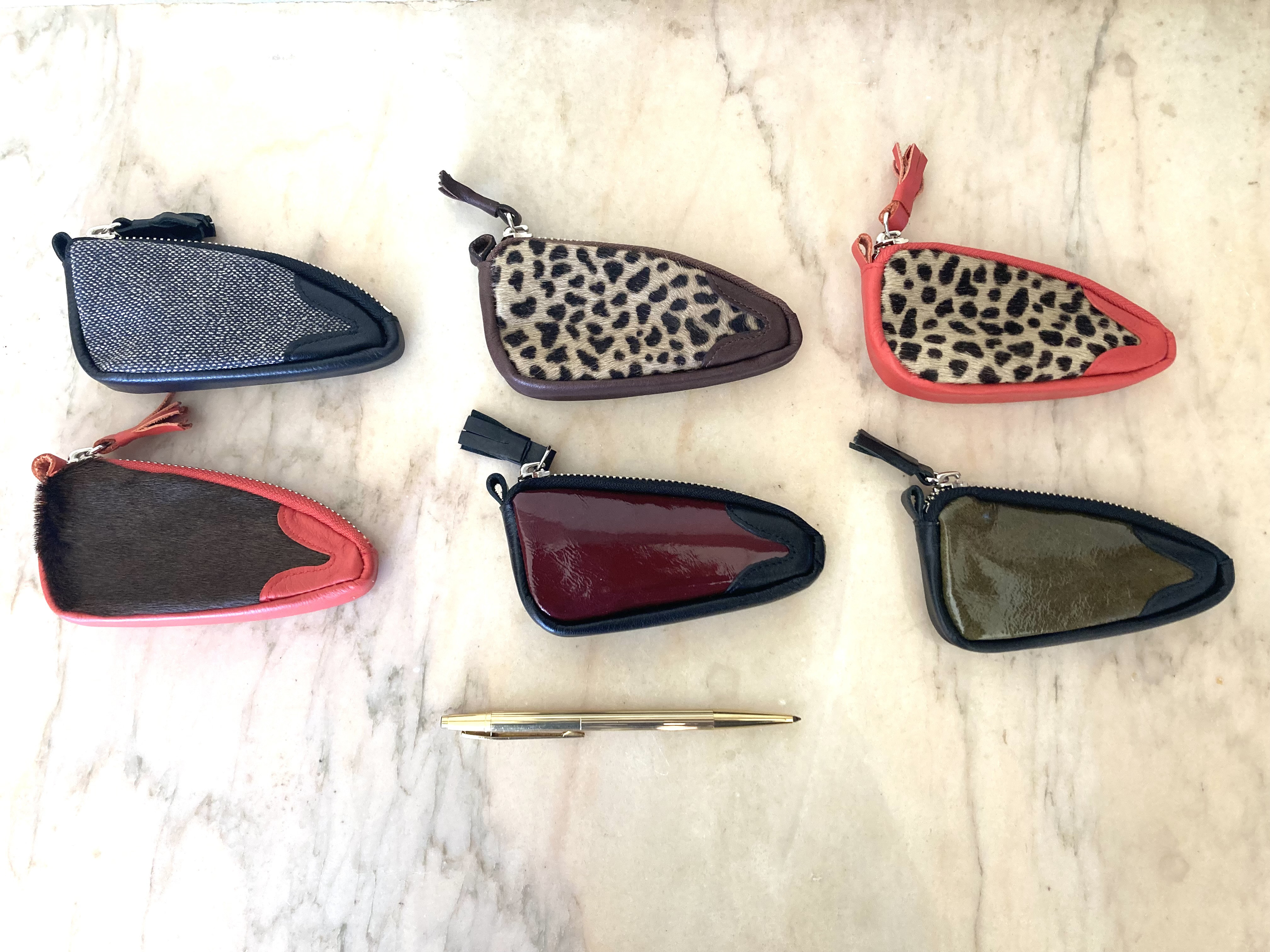 三角コインケース-k