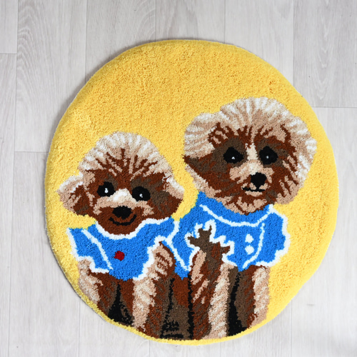 送料＆ギフト無料]直径30センチタフティング で作った「うちの子」の