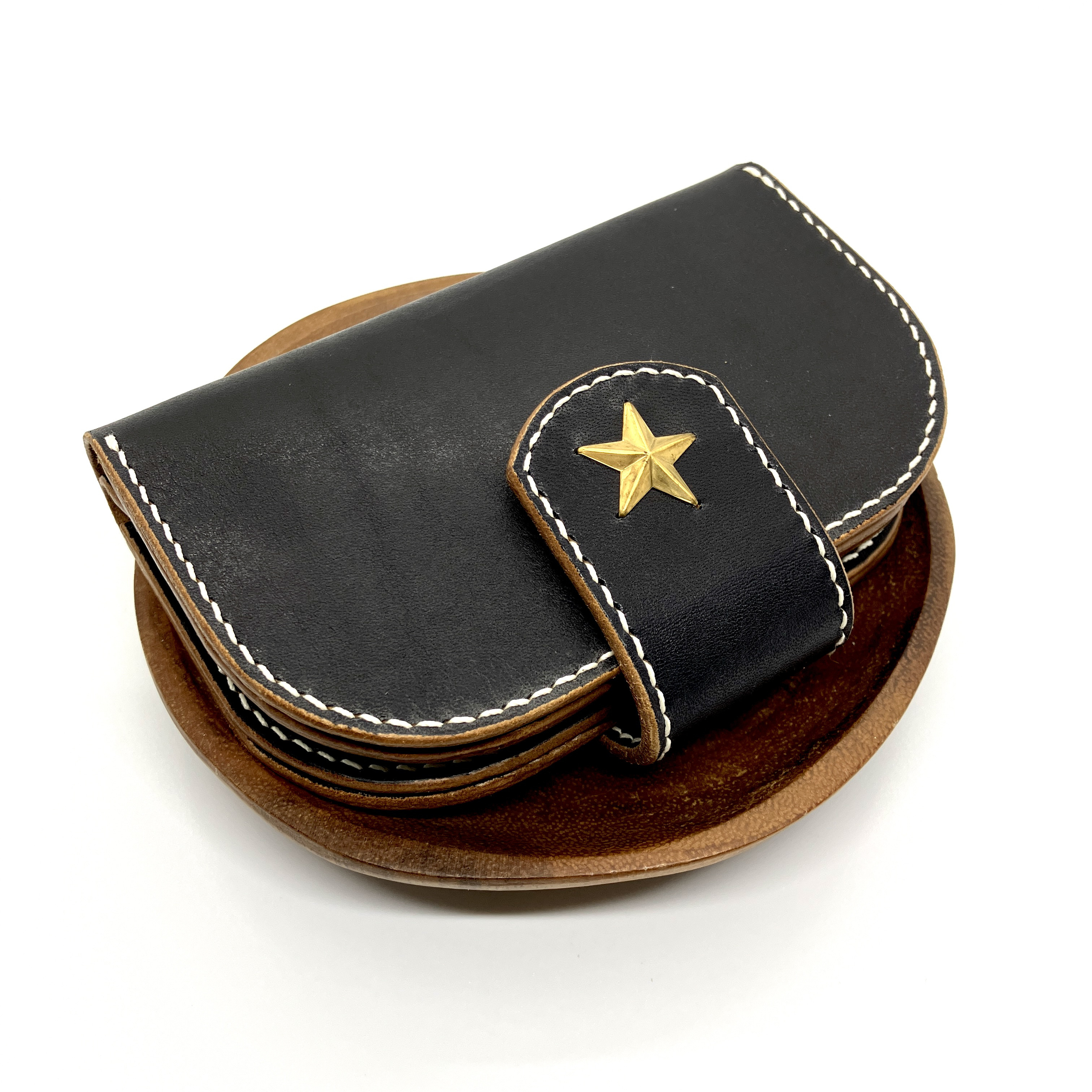 【ショートウォレット】国産ヌメ革　茶芯　ブラック　黒　手縫い　二つ折り財布