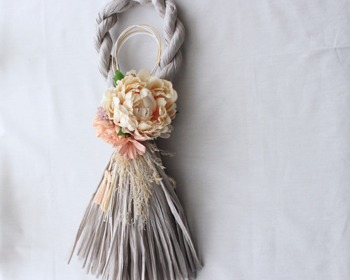 グレーしめ縄タッセル型2026 しめ縄リース 年越し お正月飾り 2026