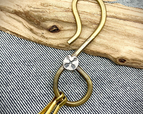 真鍮製 ブラス キーフック キーリング キーホルダー シルバーコンチョ