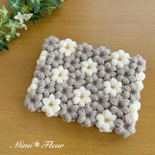 モリーの花 ＊ ぷっくりお花のポーチ グレー 小物入れ ポーチ Mimi 
