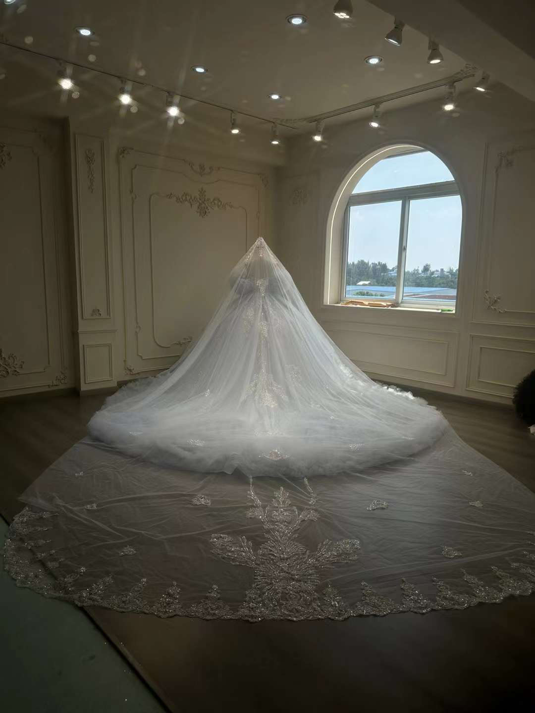 絶対後悔しない！カラードレス　可愛い　プリンセスライン　ボリューム　胸ハートライン結婚式前撮りソフトチュール　ギャザー