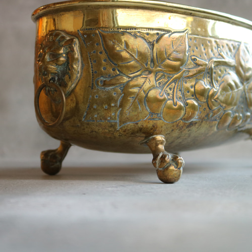 真鍮製 チェリー模様 アンティーク ジャルニディエール プランター