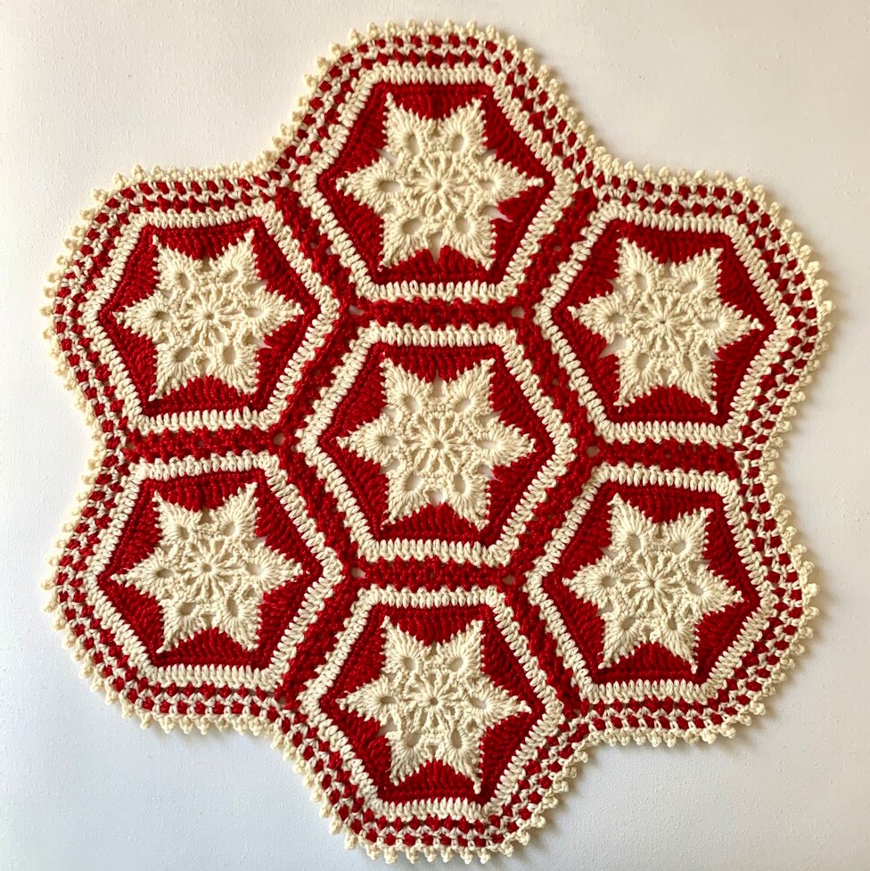 ウール100%  約65cm×70cm あったかウールの座布団　ざぶとん　マルチマット　マット　敷物