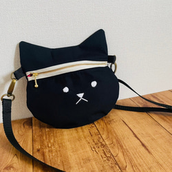 【猫型ポシェット　キッズショルダー　ポシェット　キッズポシェット　キッズバッグ　バッグ】黒猫　ハロウィン 2枚目の画像