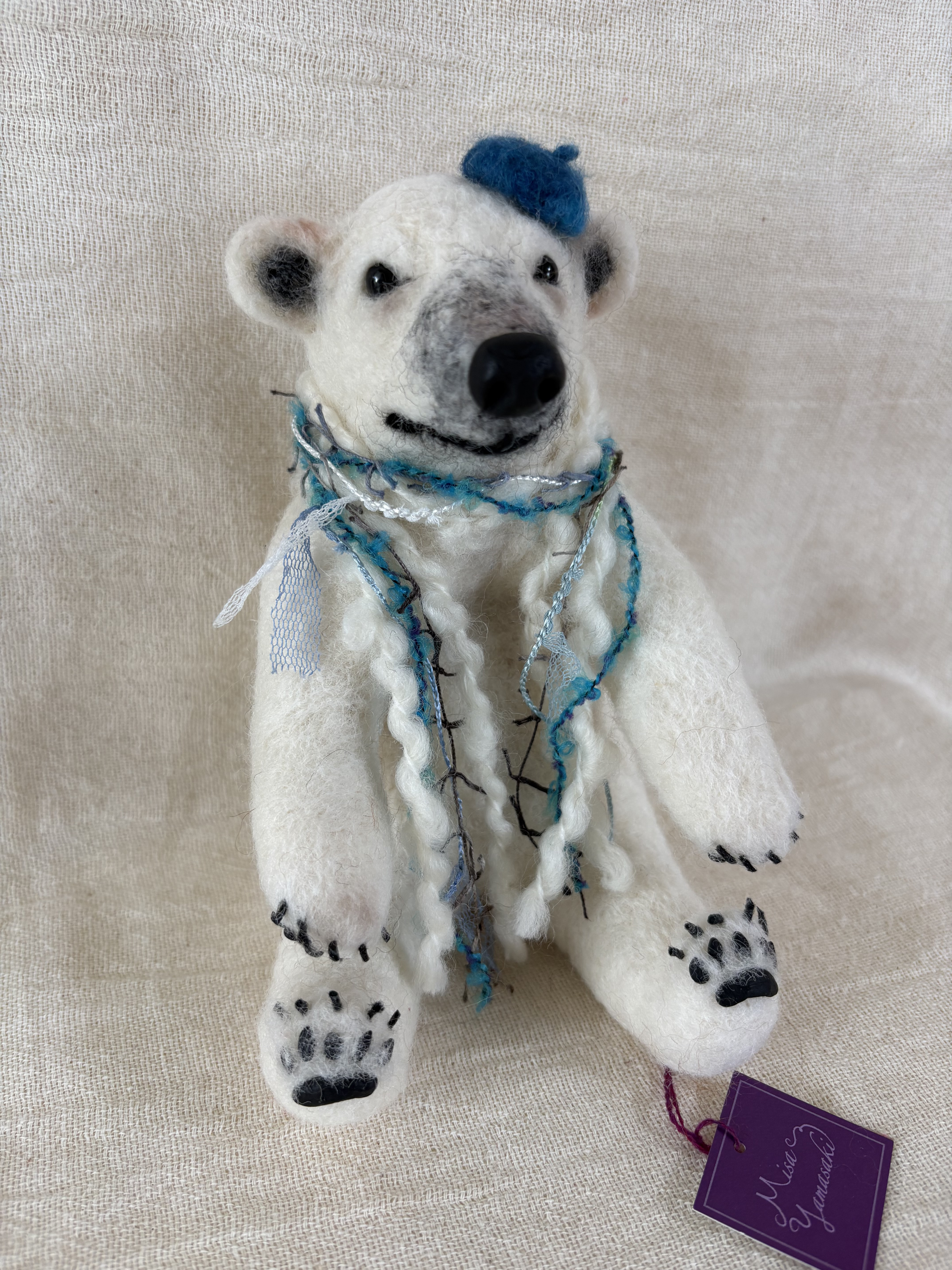 ホッキョクグマ　ホッキョクグマ　羊毛　シロクマ　羊毛フェルト