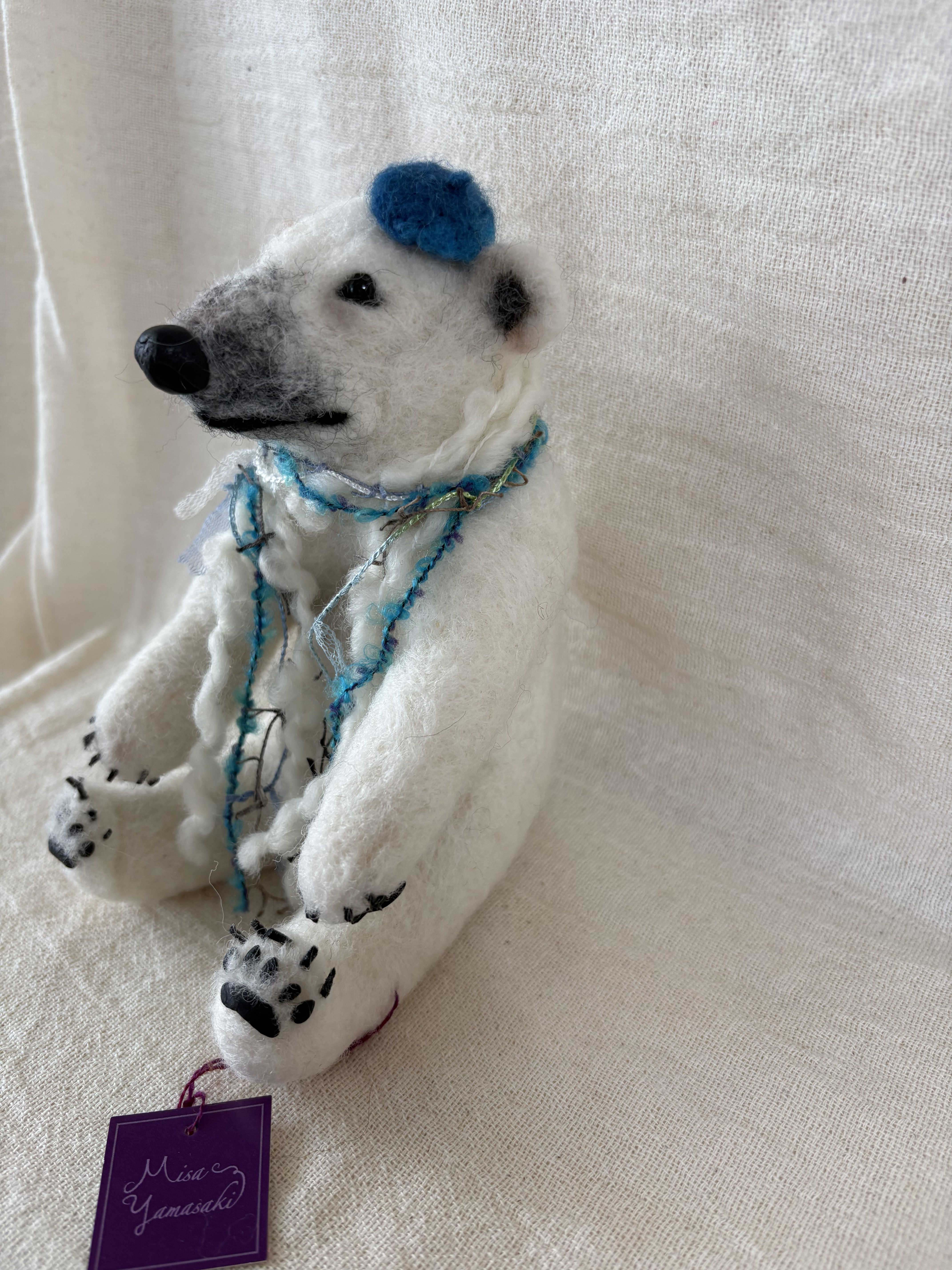 ホッキョクグマ　ホッキョクグマ　羊毛　シロクマ　羊毛フェルト