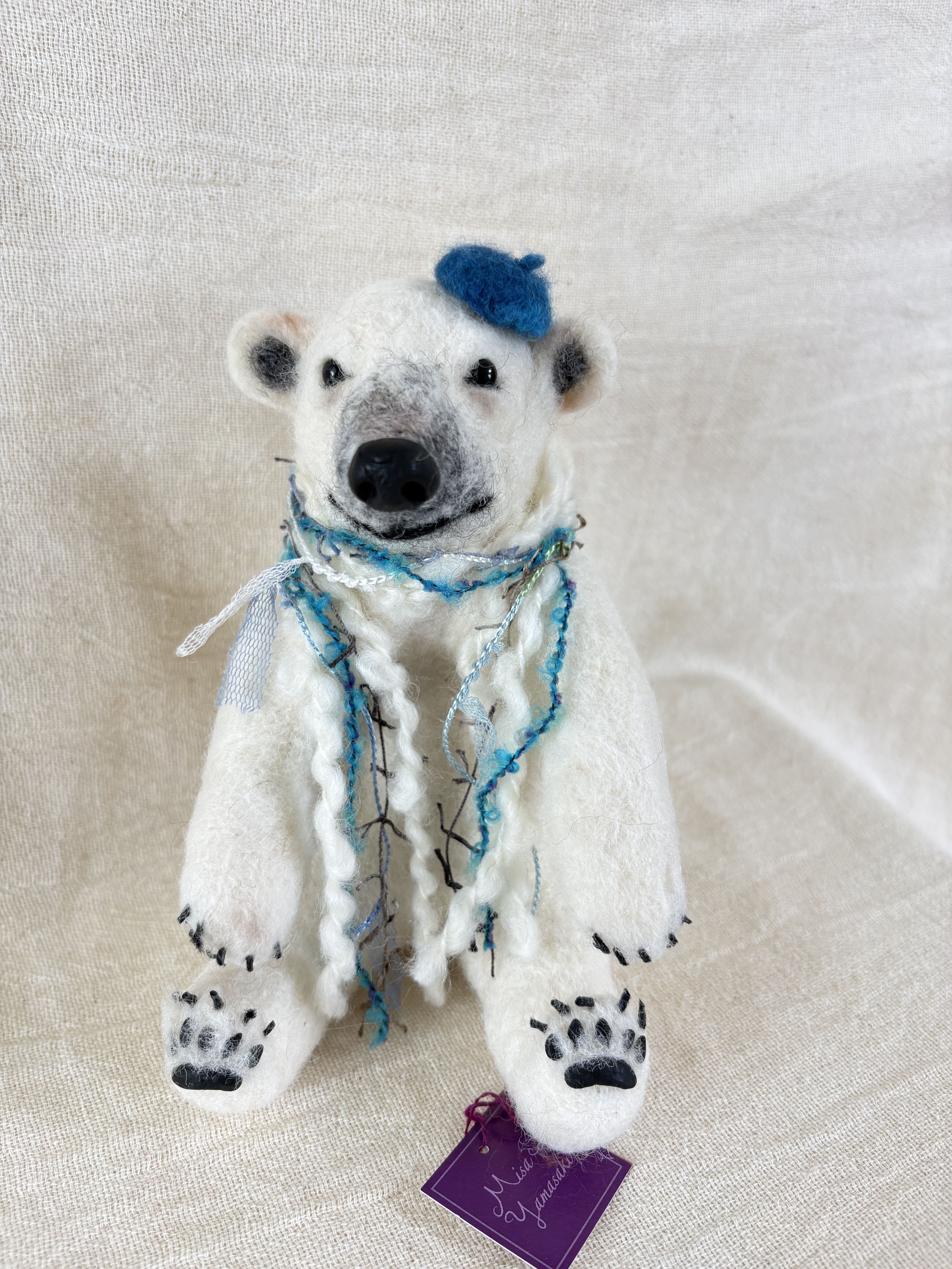 ホッキョクグマ　ホッキョクグマ　羊毛　シロクマ　羊毛フェルト