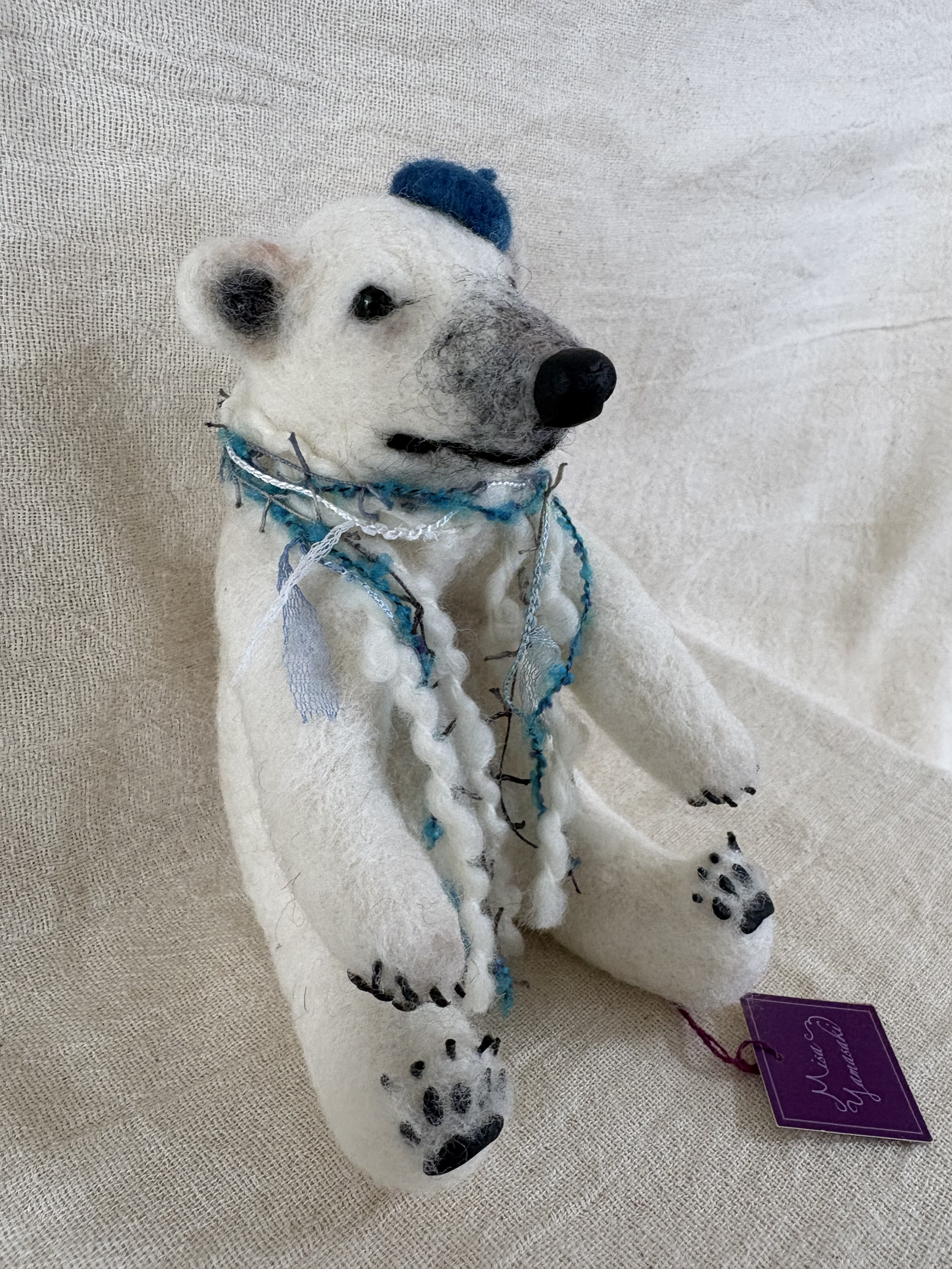 ホッキョクグマ　ホッキョクグマ　羊毛　シロクマ　羊毛フェルト