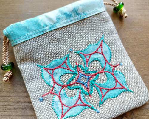 桐本まき子 チヂリ（無切伏刺繍衣）木綿衣 アイヌ着物