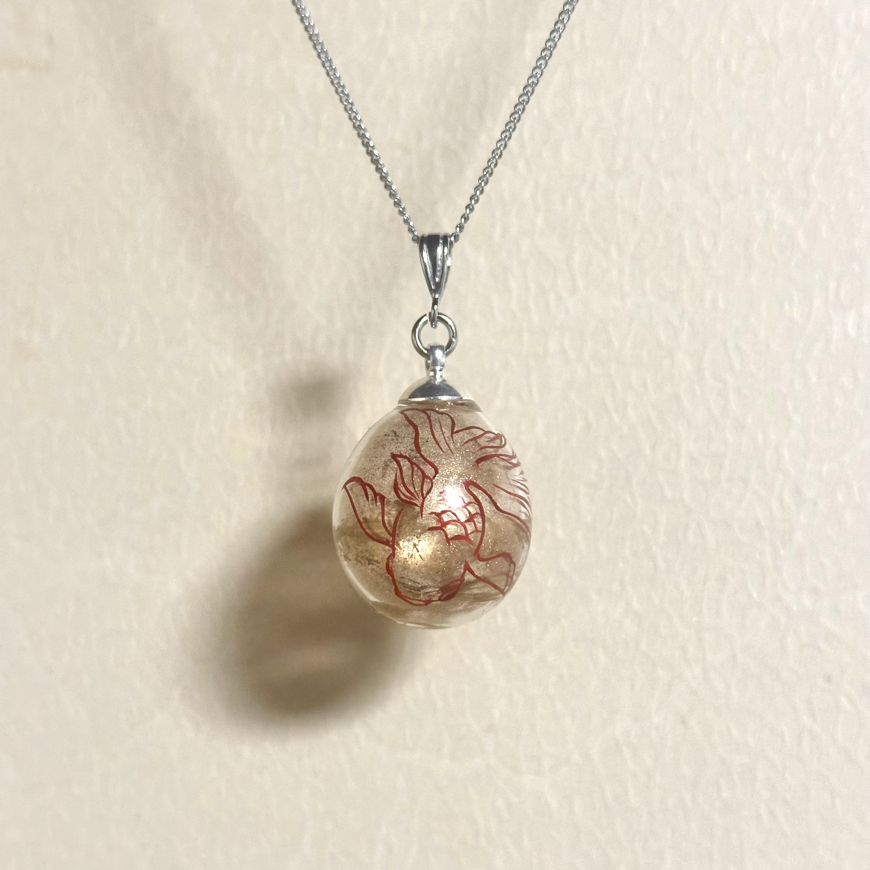 漆ガラス玉　金魚　ネックレス