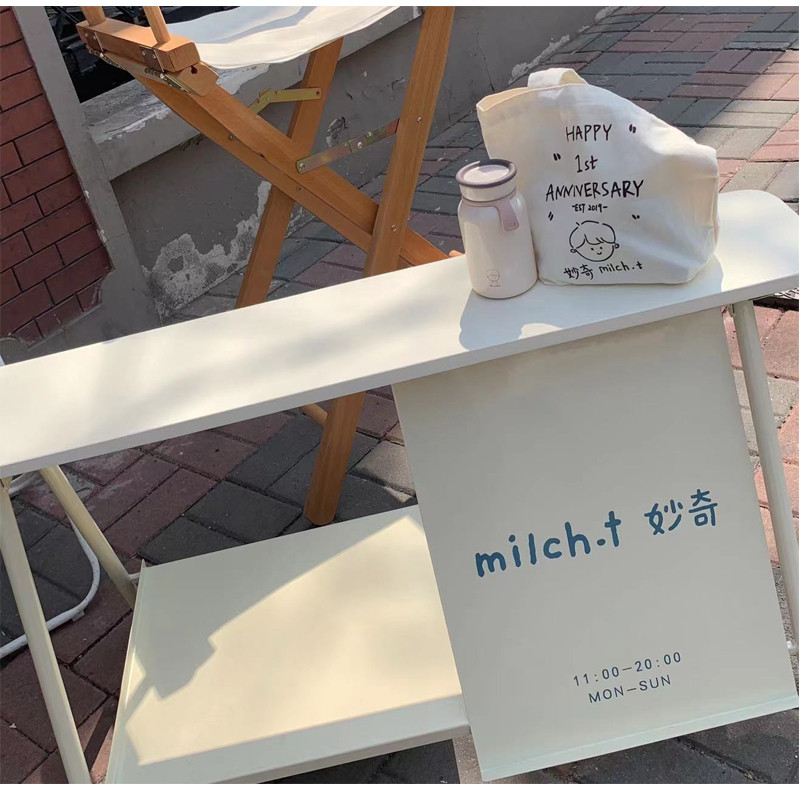 インスタ 広告看板、展示板、鉄製の看板、屋外展示スタンド、床置き式、ウェルカム案内表示板