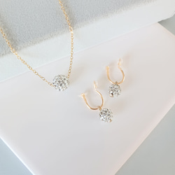 Creema限定新春福袋〈梅〉パヴェボールがキラリ✧⁠*⁠。ネックレス·痛くないイヤリングセット/金アレ対応/c020 9枚目の画像